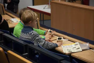 kinderuni-photovoltaik_72_eva_tritschler_20161124_4069.jpg (DE)