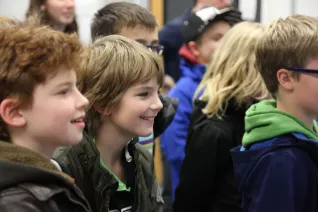 kinderuni_computergrafik_erleben_hinkenjann_ivc_sta_20151112_foto_j._kuestenmacher_img_892433.jpg (DE)