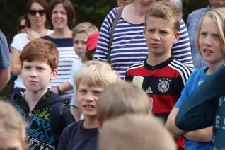 kinderuni_effelsberg_20160512_foto_e._tritschler_img_0429.jpg (DE)