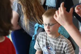 kinderuni_effelsberg_20160512_foto_e._tritschler_img_0446.jpg (DE)