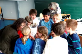 kinderuni_kopfschuetteln_rhb_20180426_foto_c._pesch_34.jpg (DE)