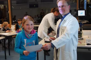 kinderuni_rhb_zahlen_jaeger_20190221_foto_b._wieners-horst_14.jpg (DE)