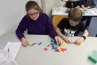 kinderuni_rhb_zahlen_jaeger_20190221_foto_c._pesch_55.jpg (DE)