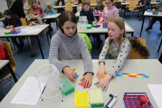 kinderuni_rhb_zahlen_jaeger_20190221_foto_c._pesch_58.jpg (DE)