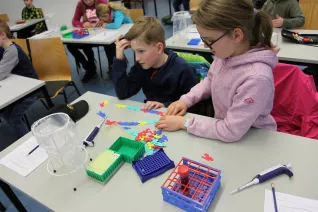 kinderuni_rhb_zahlen_jaeger_20190221_foto_c._pesch_60.jpg (DE)