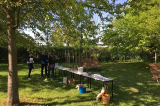kinderuni_sta_gaertnern_umweltschutz_20220428_foto_anna_guellmann_10.jpg (DE)