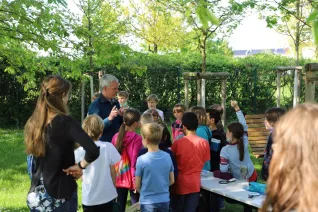 kinderuni_sta_gaertnern_umweltschutz_20220428_foto_juri_kuestenmacher_019.jpg (DE)