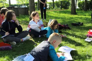 kinderuni_sta_gaertnern_umweltschutz_20220428_foto_juri_kuestenmacher_060.jpg (DE)