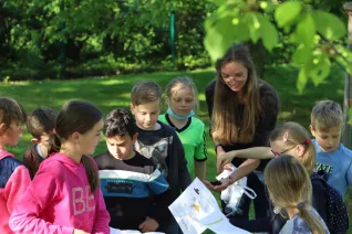 kinderuni_sta_gaertnern_umweltschutz_20220428_foto_juri_kuestenmacher_067.jpg (DE)