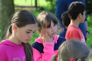 kinderuni_sta_gaertnern_umweltschutz_20220428_foto_juri_kuestenmacher_076.jpg (DE)