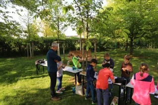 kinderuni_sta_gaertnern_umweltschutz_20220428_foto_juri_kuestenmacher_080.jpg (DE)
