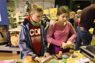 kinderuni_sta_good_vibrations_iris_gross_st_20191128_foto_caro_pesch_67.jpg (DE)