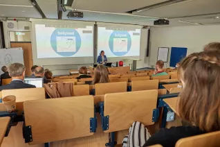 006_hoersaal.jpg