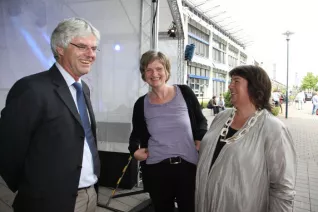 15-jahrfeier-an-der-hochschule-bonn-rhein-sieg_10.jpg (DE)