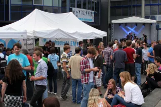 15-jahrfeier-an-der-hochschule-bonn-rhein-sieg_18.jpg (DE)