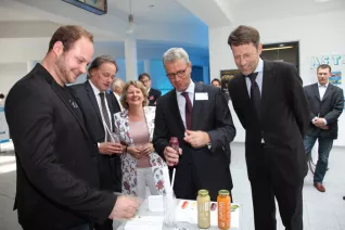 15-jahrfeier-an-der-hochschule-bonn-rhein-sieg_6.jpg (DE)