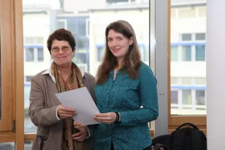 2017-11-22_gleichstellbeauftr_schnell-annegret_ludwig-melanie_promostipendiatin_foto_tritschler_1527_0.jpg (DE)
