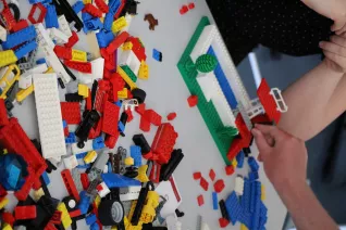 20180508_fbinf_buersner-scrum_kw_031.jpg (DE)