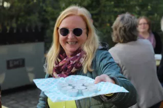 20211004_gi_10-jahre-grillfest_miriam-luedtkehandjery017.jpg (DE)
