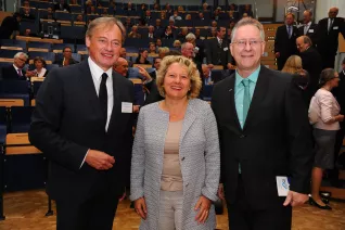 20_jahre_h-brs_festakt_audimax_20150619_foto_c._adolph_024.jpg(DE)