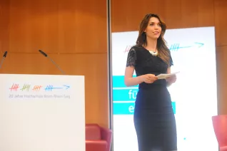 20_jahre_h-brs_festakt_audimax_20150619_foto_c._adolph_044.jpg(DE)