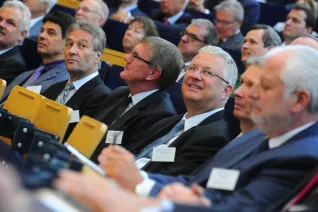 20_jahre_h-brs_festakt_audimax_20150619_foto_c._adolph_047.jpg(DE)