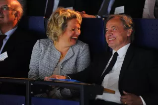 20_jahre_h-brs_festakt_audimax_20150619_foto_c._adolph_058.jpg(DE)