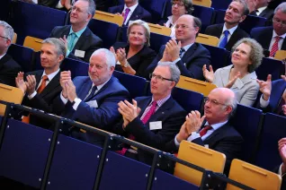 20_jahre_h-brs_festakt_audimax_20150619_foto_c._adolph_121.jpg(DE)