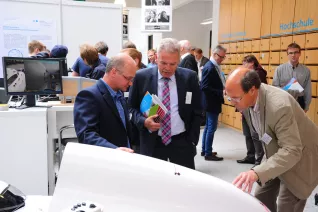 20_jahre_h-brs_umtrunk_forschungssschau_20150619_foto_c._adolph_006.jpg(DE)