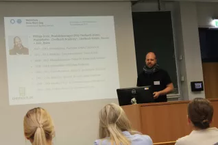 33c_alumni-tag-2016_ertugrul_tj-karriereplanung_ernst.jpg (DE)