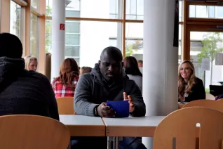 eroeffnung_akademisches_jahr_09-2014_foto_j._kuestenmacher_074.jpg (DE)