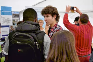 eroeffnung_akademisches_jahr_09-2014_foto_j._kuestenmacher_342.jpg (DE)