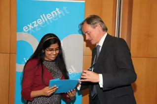 eroeffnung_akademisches_jahr_09-2014_teena_hassan_foto_e._tritschler_35752.jpg (DE)