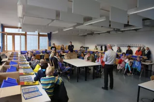 kinderuni-lego-mai-2014_15.jpg (DE)