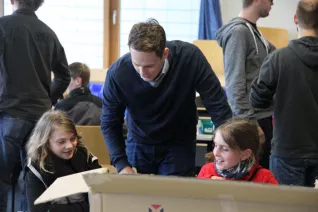 kinderuni-lego-mai-2014_17.jpg (DE)