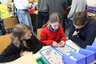 kinderuni-lego-mai-2014_19.jpg (DE)