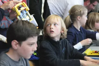 kinderuni-lego-mai-2014_26.jpg (DE)