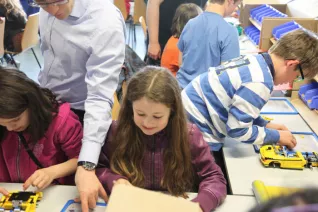 kinderuni-lego-mai-2014_34.jpg (DE)