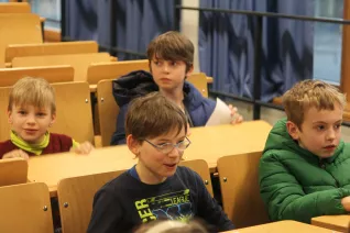 kinderuni_licht_norbert_jung_sta_20170126_foto_j._kuestenmacher_19.jpg (DE)