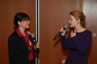 stipendienfeier_2014_foto_schallenberghsb14059.jpg (DE)