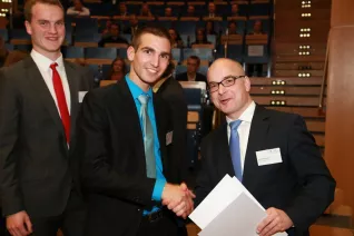 stipendienfeier_2014_foto_schallenberghsb14149.jpg (DE)