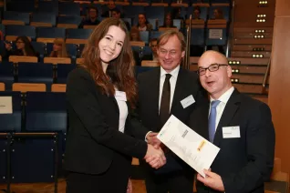 stipendienfeier_2014_foto_schallenberghsb14155.jpg (DE)