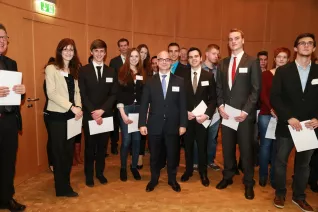 stipendienfeier_2014_foto_schallenberghsb14156.jpg (DE)