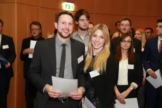 stipendienfeier_2014_foto_schallenberghsb14189.jpg (DE)