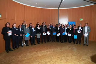 stipendienfeier_2014_foto_schallenberghsb14241.jpg (DE)