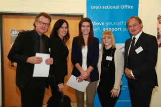 stipendienfeier_2014_foto_schallenberghsb14256.jpg (DE)