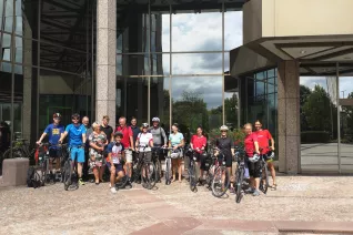 tour_de_csr_-_gruppenfoto_barmer_0.jpg (DE)