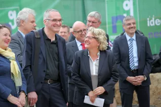 rede-ihne-grundsteinrhb_20160704_300dpi_eva_tritschler1522.jpg (DE)