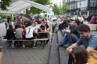 sommerfest-2016_300dpi_fotos_eva_tritschler-1303.jpg (DE)