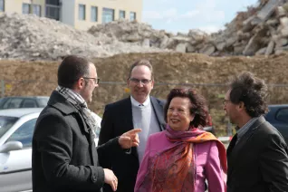 spatenstich_sta_neubau_20160429_foto_j._kuestenmacher_003.jpg (DE)